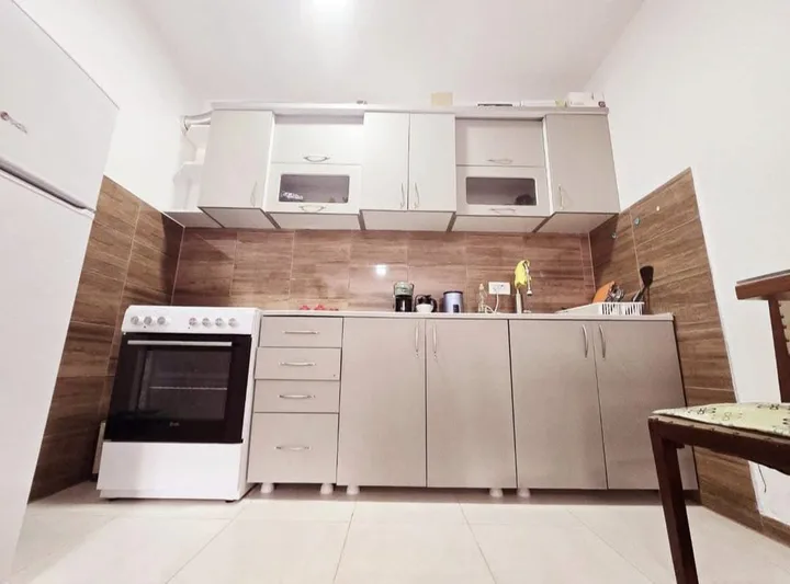 🏡 IZDAJE SE JEDNOSOBAN STAN – STARI AERODROM, PODGORICA - slika 3