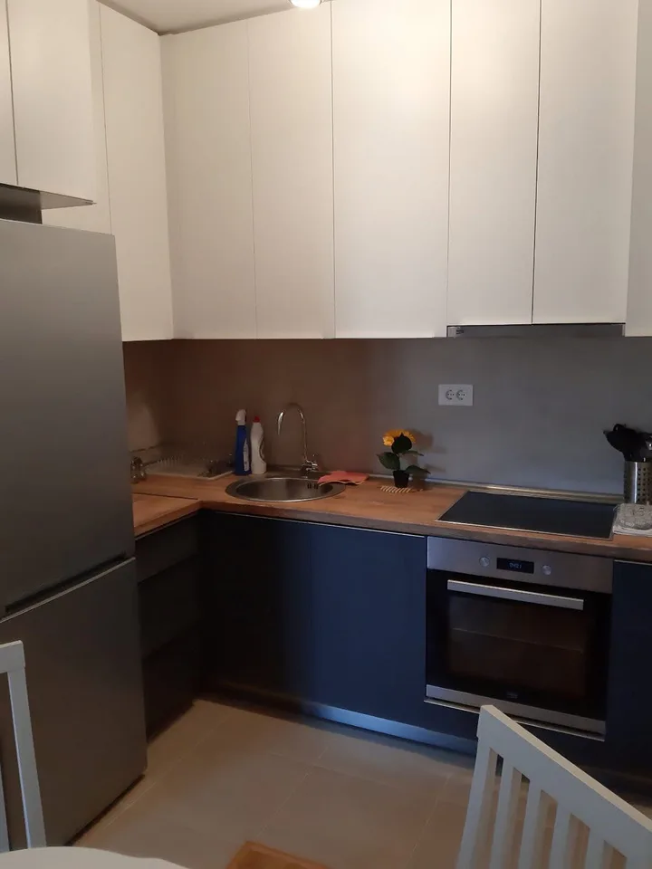 IZDAJE SE KOMPLETNO OPREMLJEN JEDNOSOBAN STAN – CITY KEJ, PODGORICA  *** - slika 9