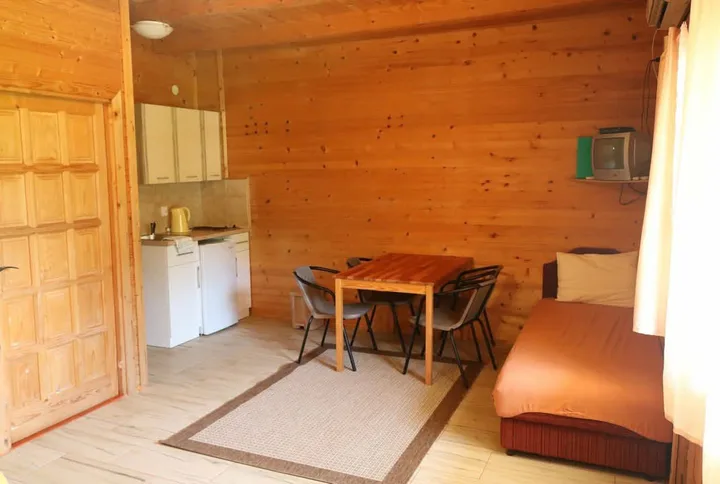 🇲🇪 🏨 MINI HOTEL SA RESTORANOM, BAZENIMA I VELIKIM PLACEM U PETROVCU – 2 KM OD MORA! [] - slika 7